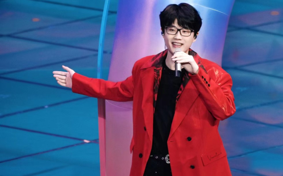 许嵩春晚《合拍》图集 说是大一新生我都信