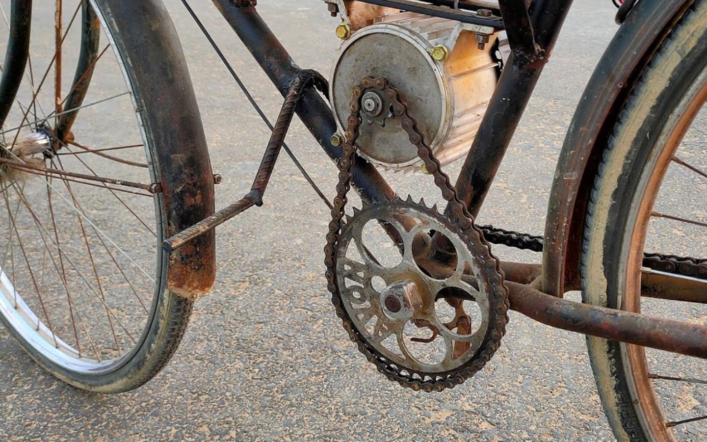 时速60公里!改装二八大杠,四块蓄电池,没想能跑这么快