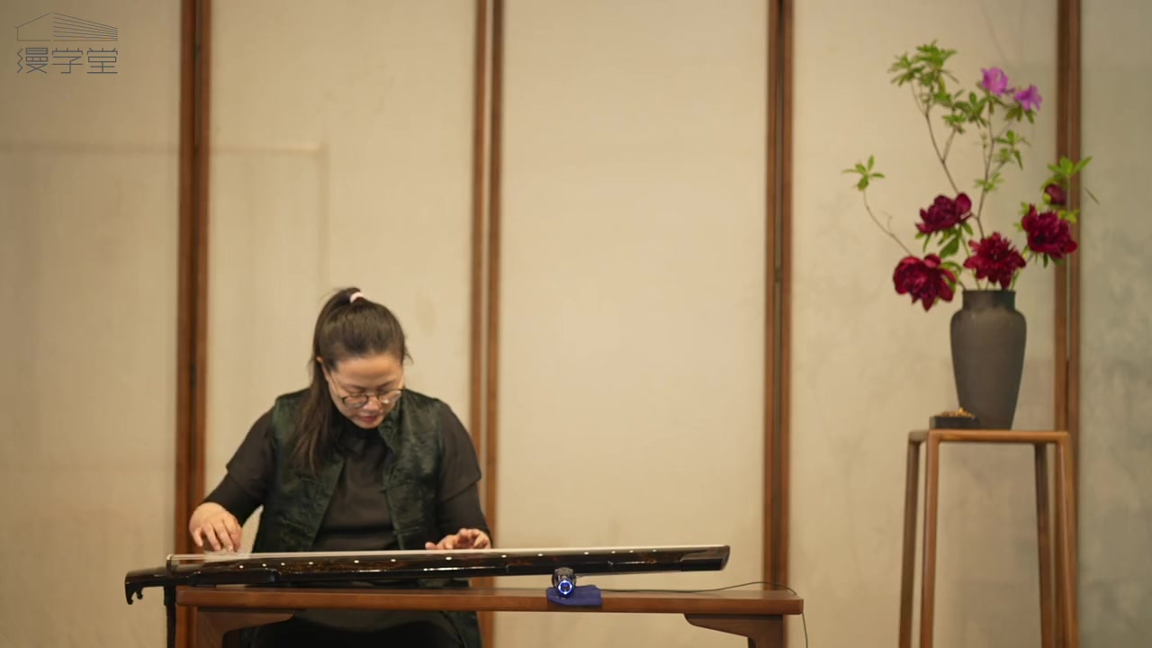 巫娜暮春之时古琴即兴元气满满即兴弘扬国乐传统文化古琴教学