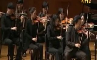 [图]李小龙 - 龙争虎斗OP by KOREAN POPS ORCHESTRA