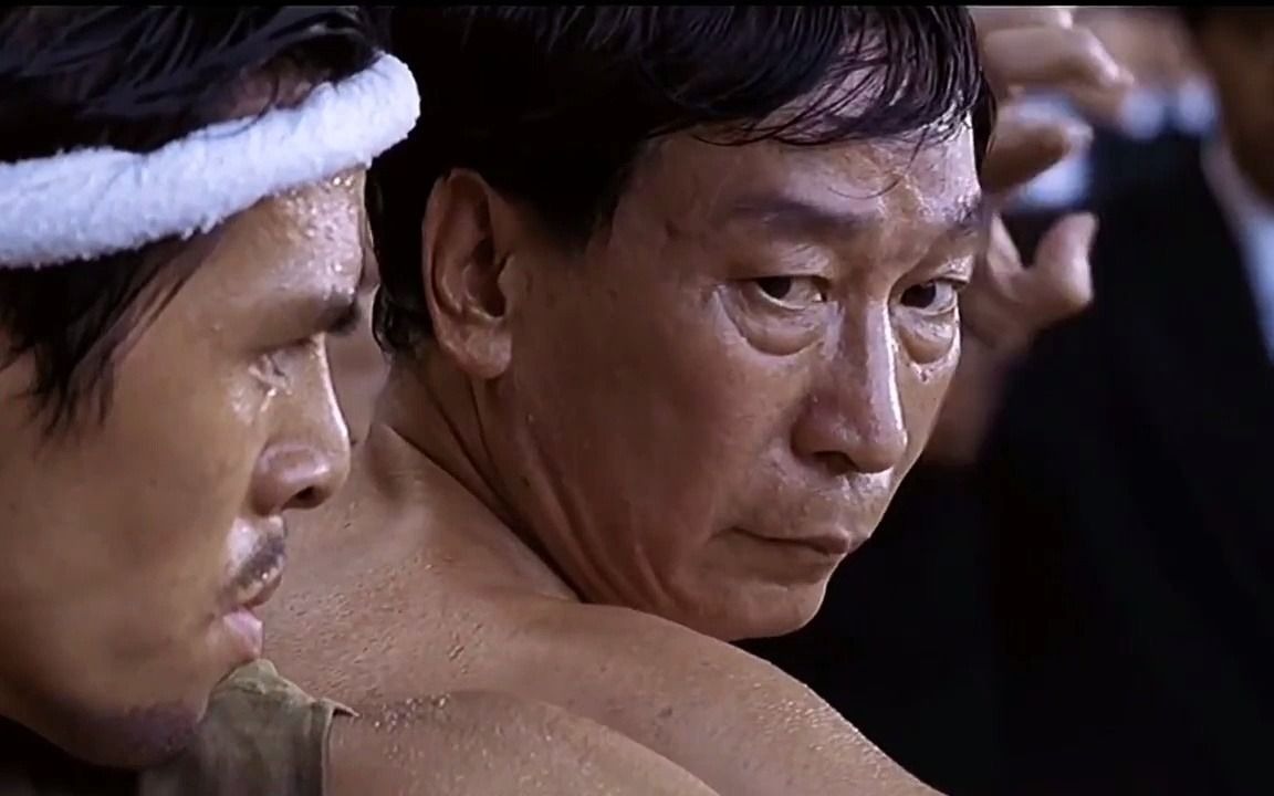 《功夫》面对斧头帮的围攻 猪笼城寨的高手动手了_哔哩哔哩 (゜-゜)つ