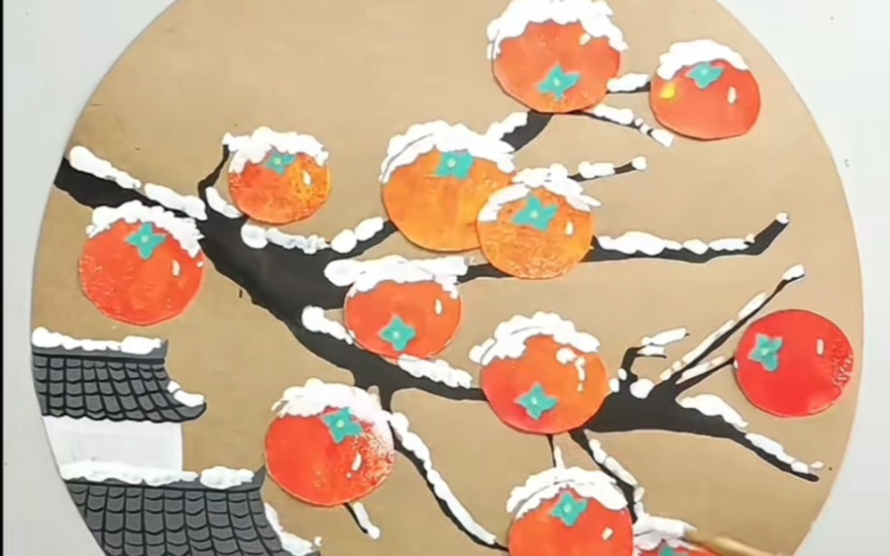 儿童创意绘画:《冬天的柿子树》