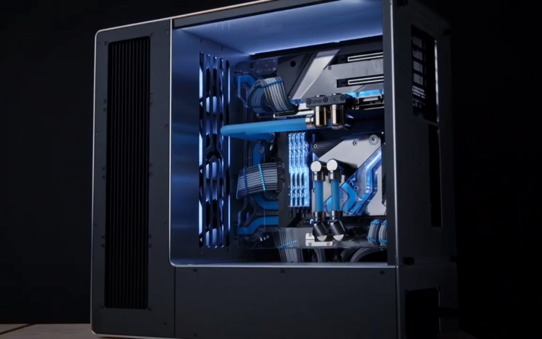 【油管搬运】迎广909ek水冷机箱 i9 10900k rtx 3080装机