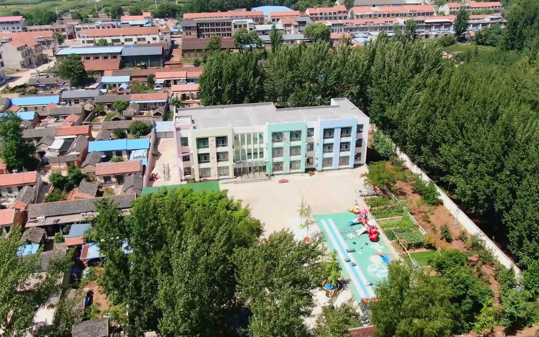 泰安市岱岳区范镇中心幼儿园
