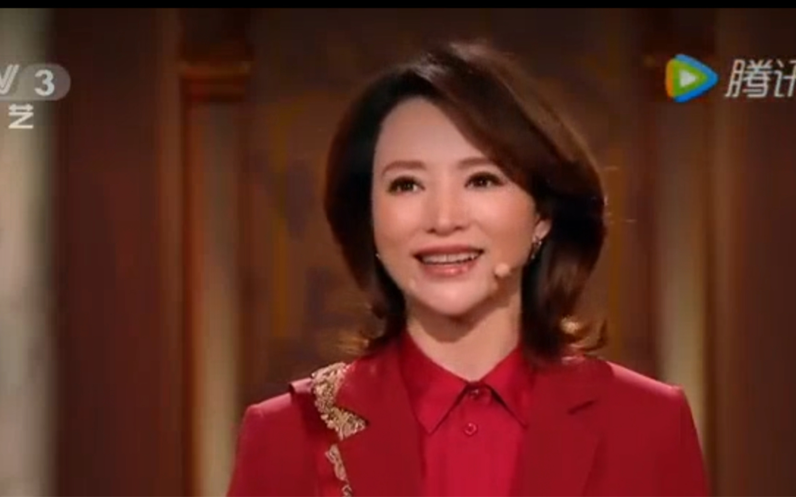 你什么时候认识董卿的呢?