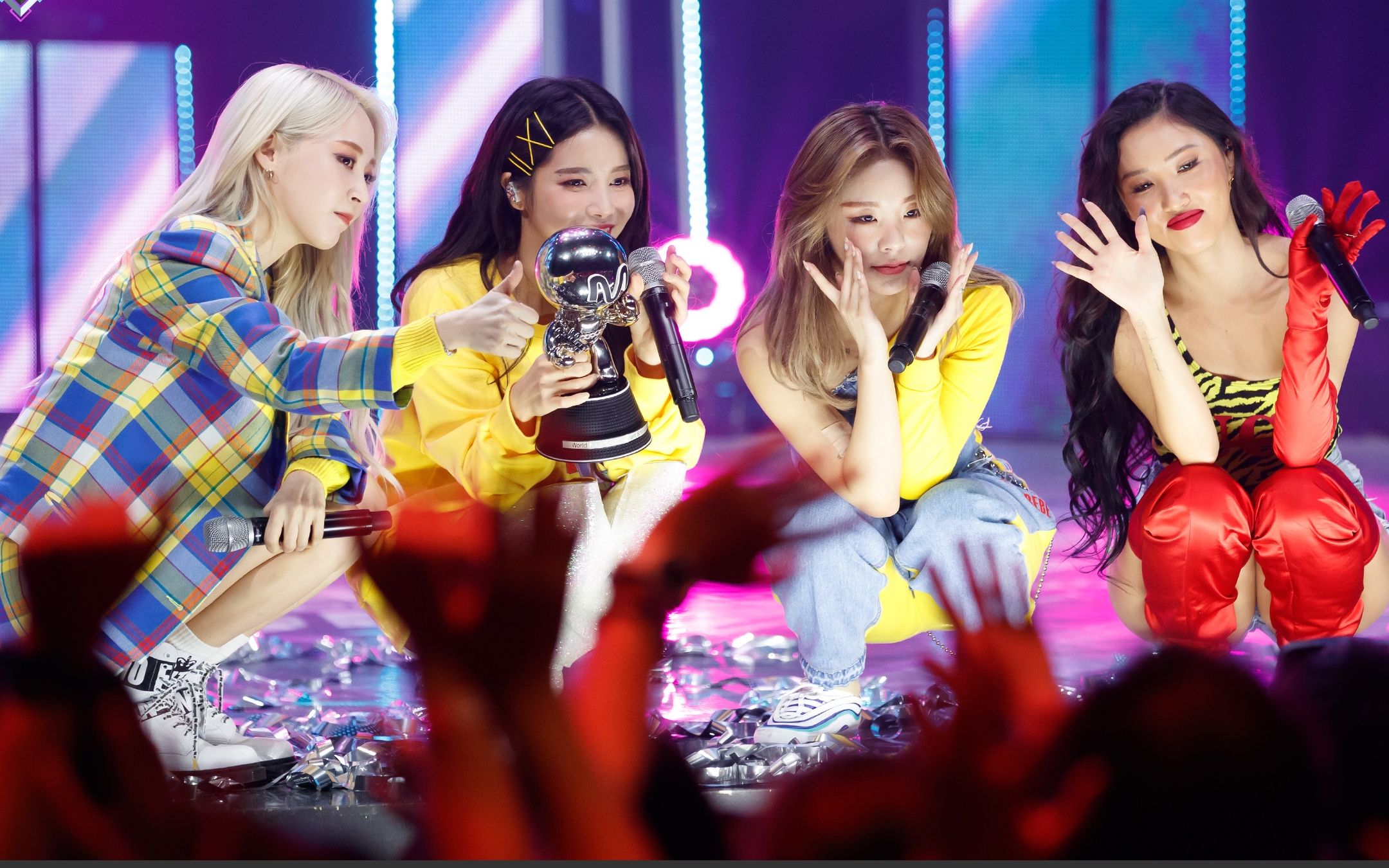 【mamamoo】妈妈木gogobebe舞台混剪_哔哩哔哩 (゜