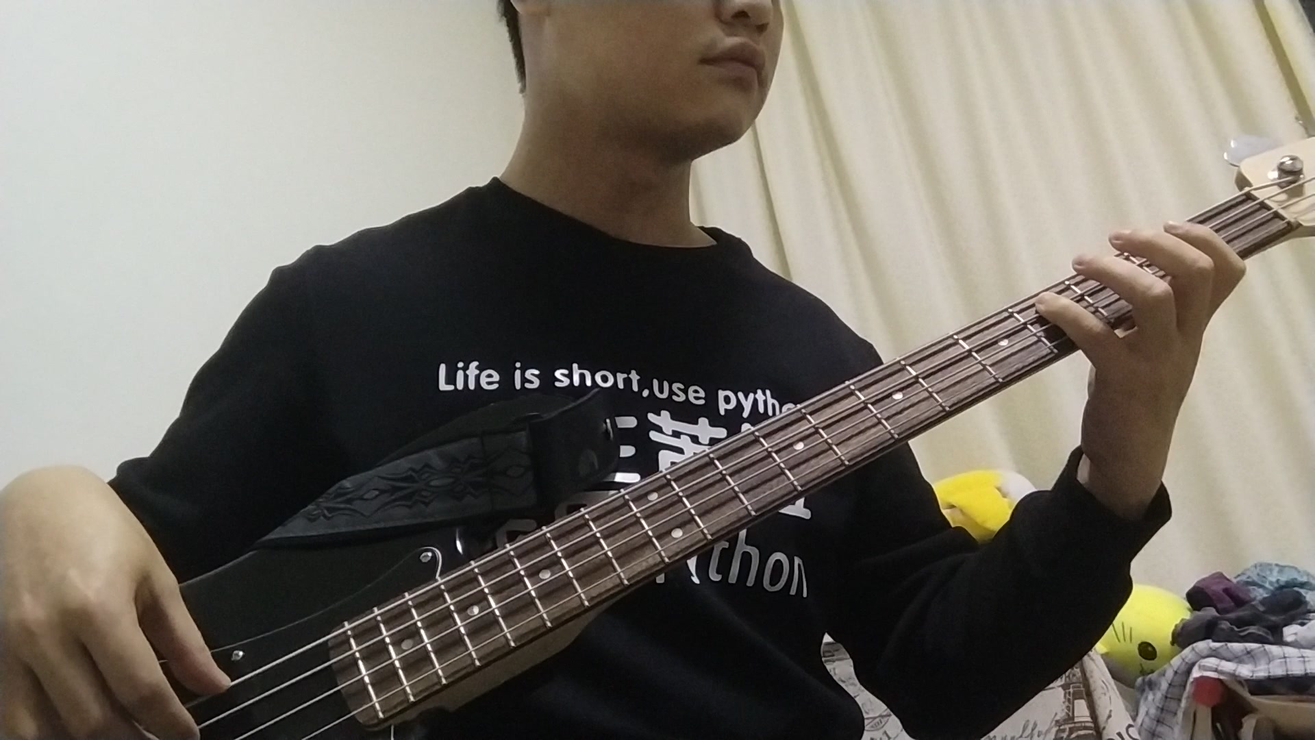 [图]仙童《宇宙尽头的餐馆》bass cover