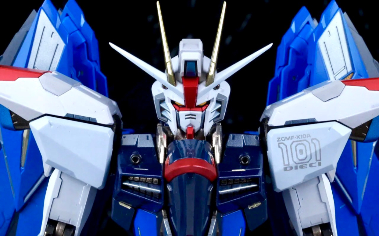 万代metalbuild自由高达2.