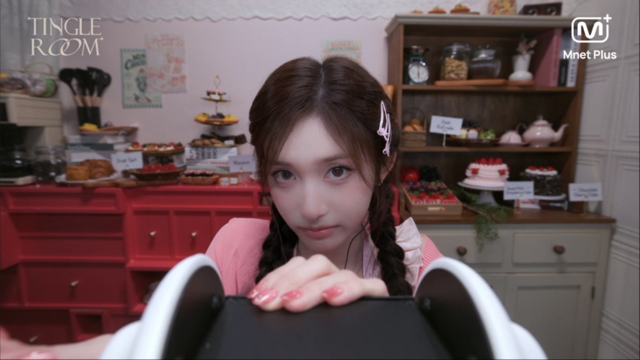 【ASMR】李瑞甜品店开张✨️似乎有吃了能获得超能力的甜品/含挖耳朵项目