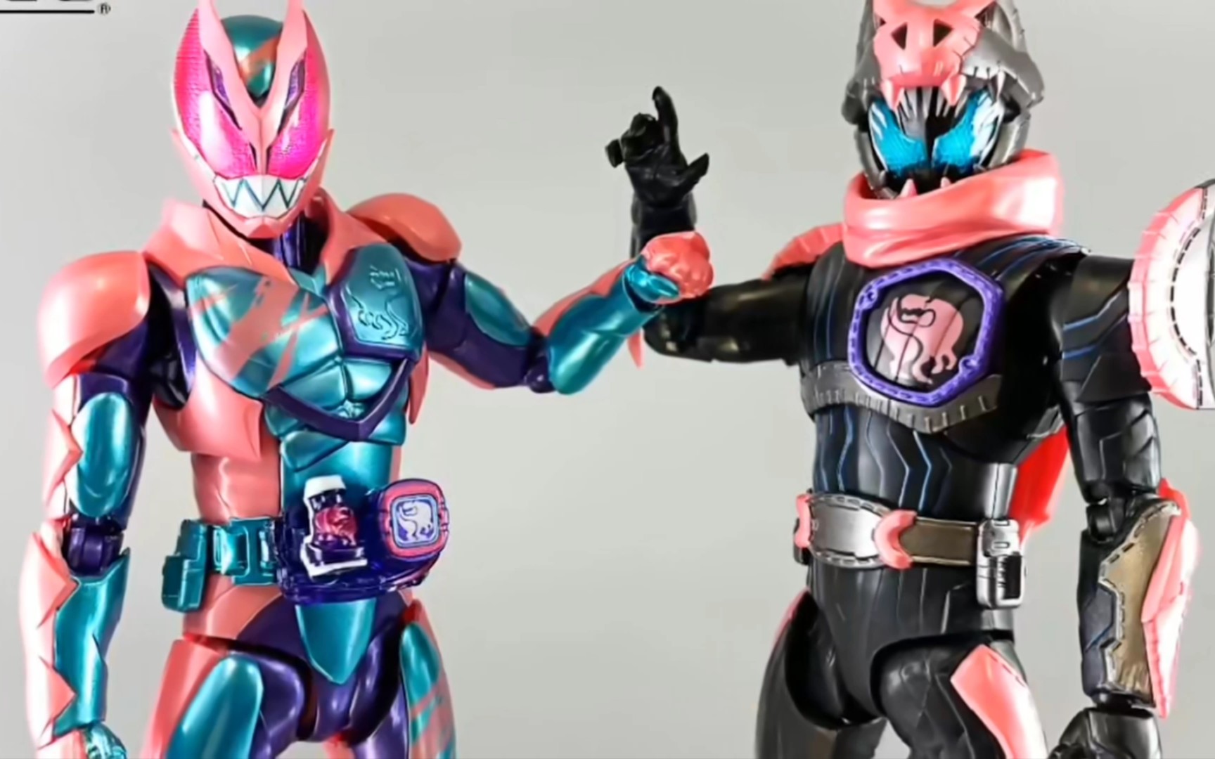 22年2月 假面骑士利维斯shf 利维/维斯样品视频 [下周出货]