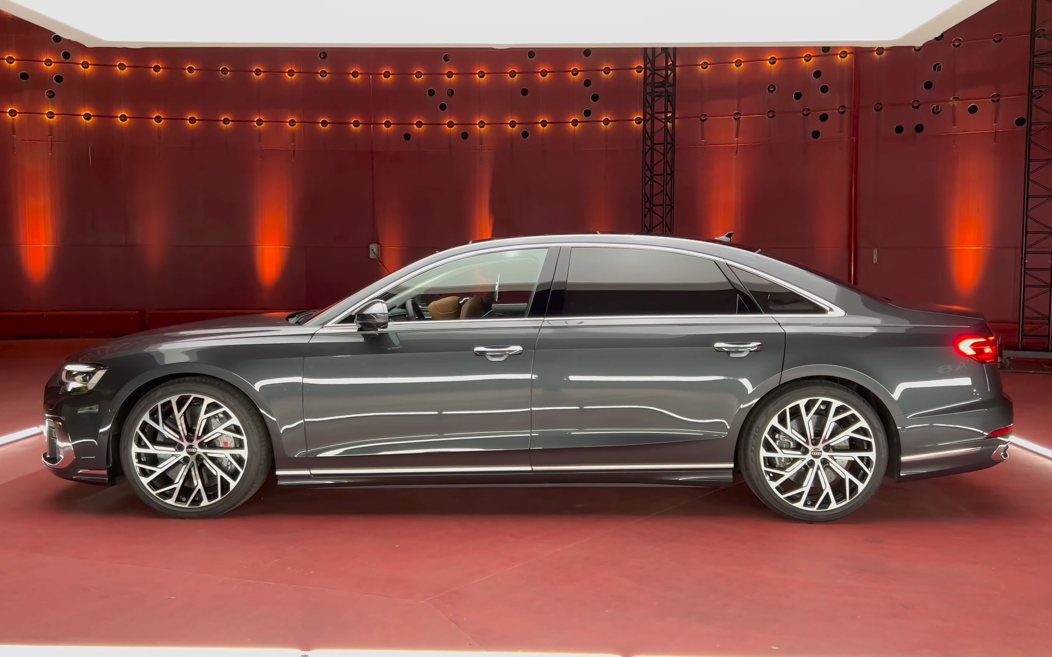 2022奥迪a8l(中期改款)-静态