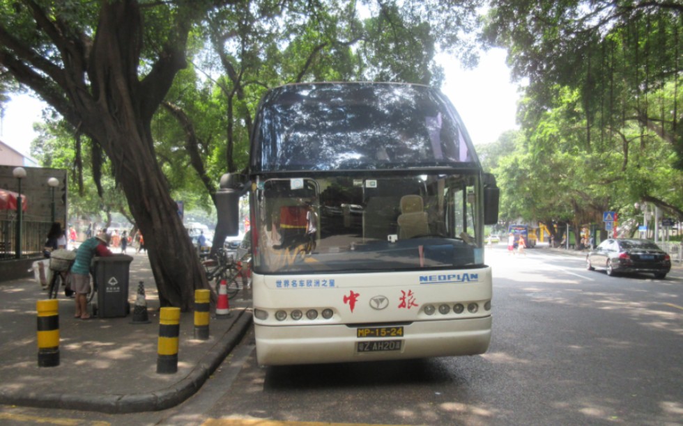 [高速路上狂飞的国三老青年]青年jnp6127ea(潍柴wp10.