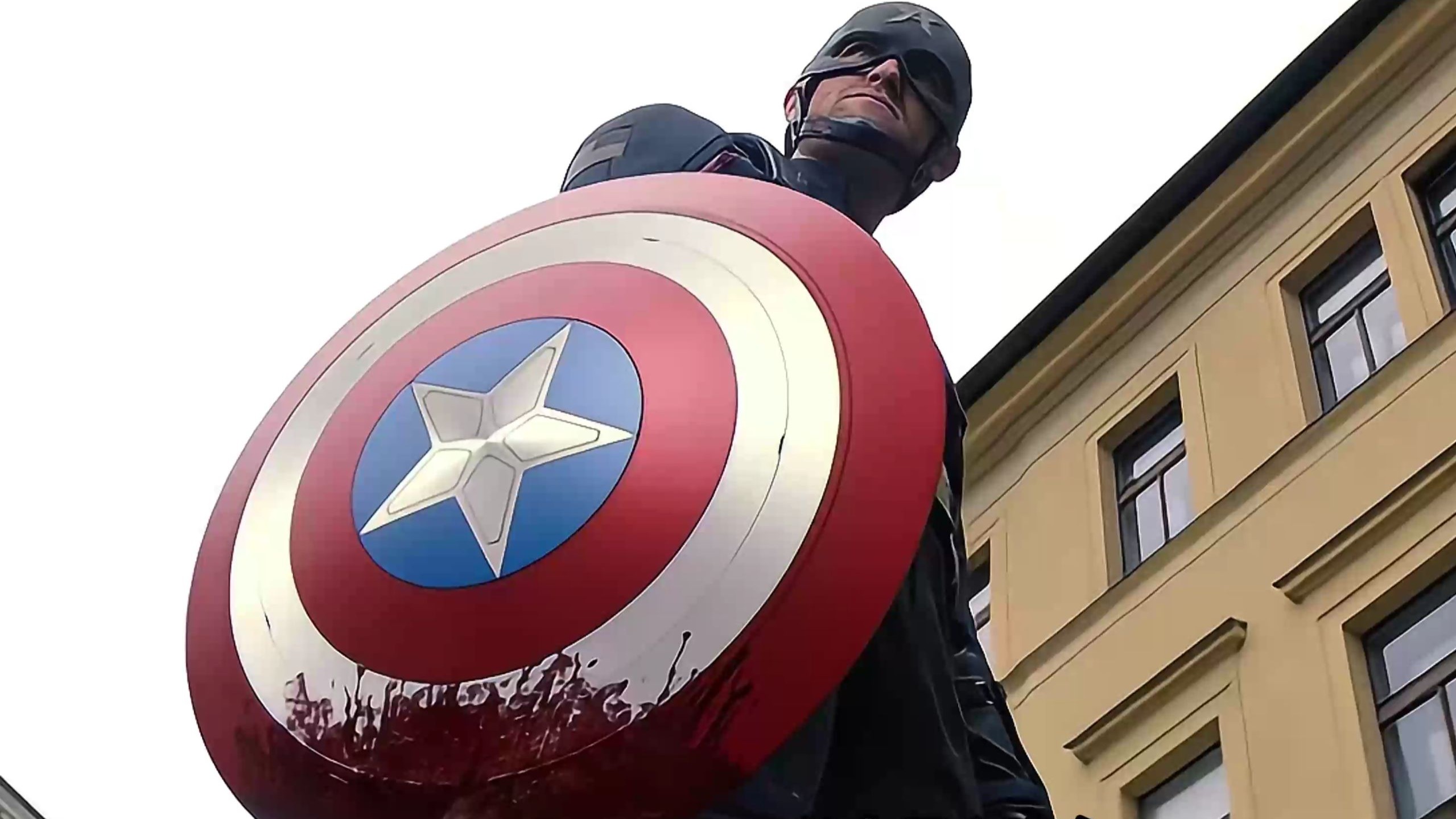 《美国队长4》:猎鹰如何成为美国队长,即使所有人都不看好你,即使你也