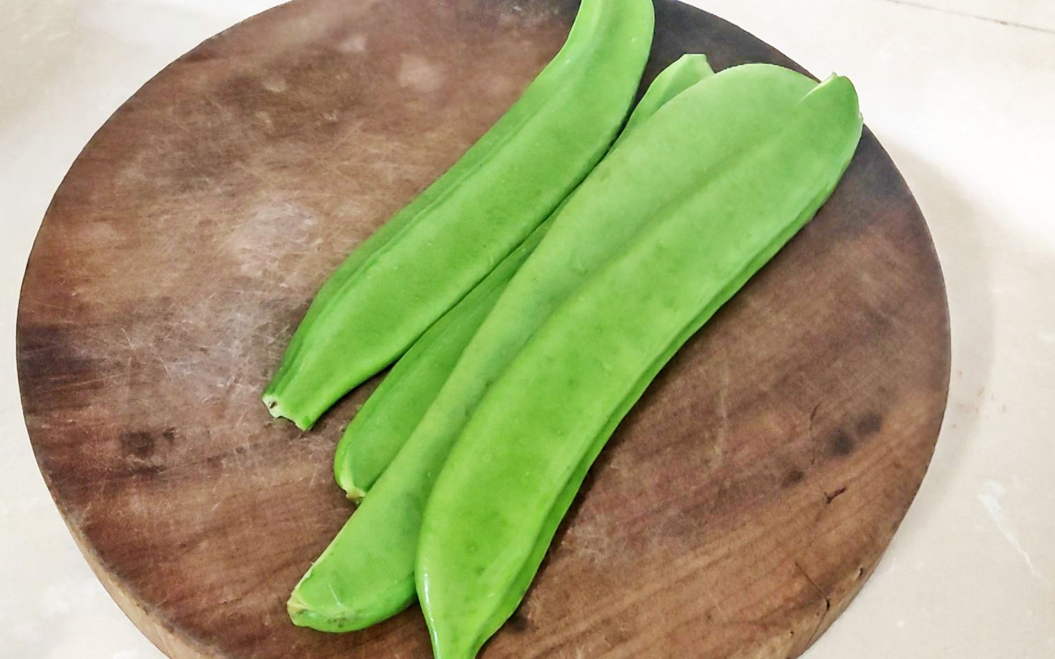 这个大豆角大家吃过没?阿阳第一次尝试,这味道真是一言难尽