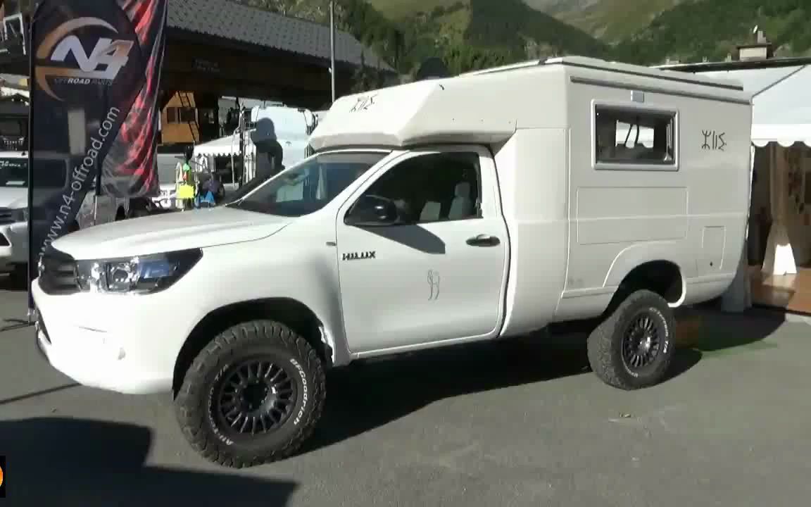 丰田hilux 4x4升顶皮卡房车