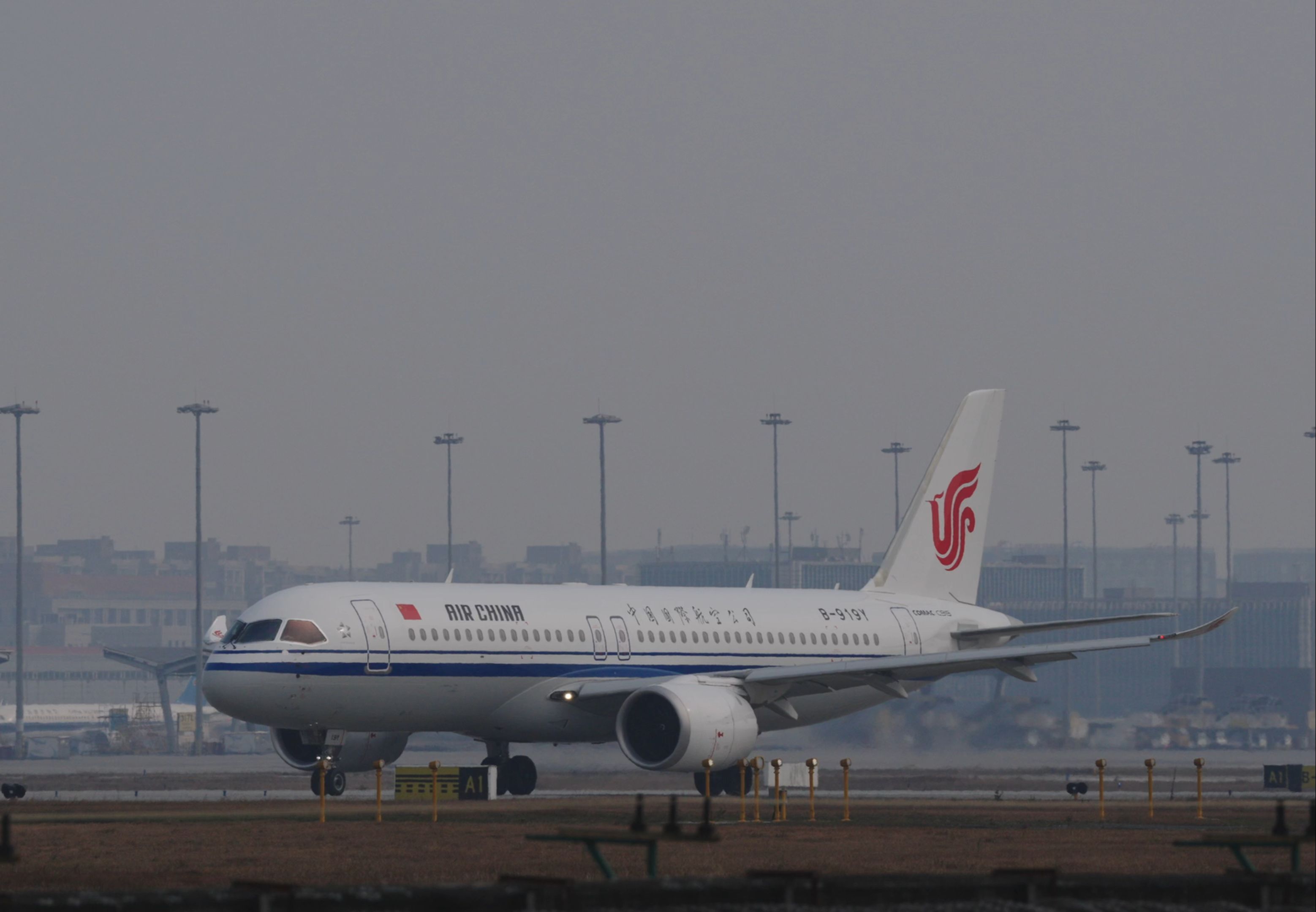c919飞机起飞视频
