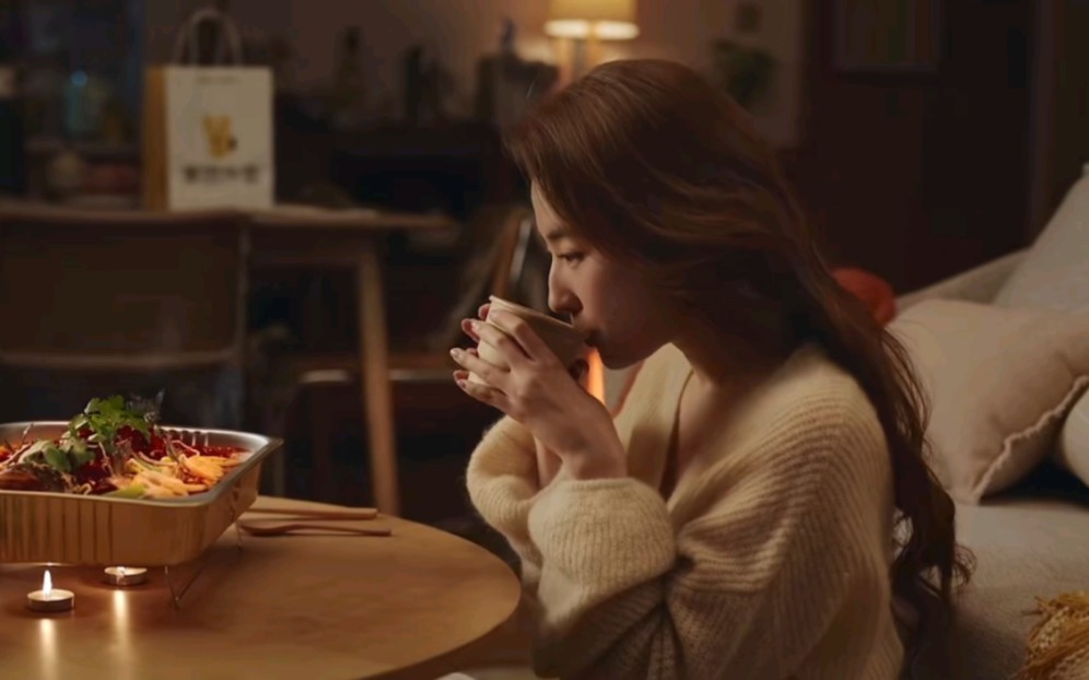 刘亦菲拍的美团外卖好居家好好看啊