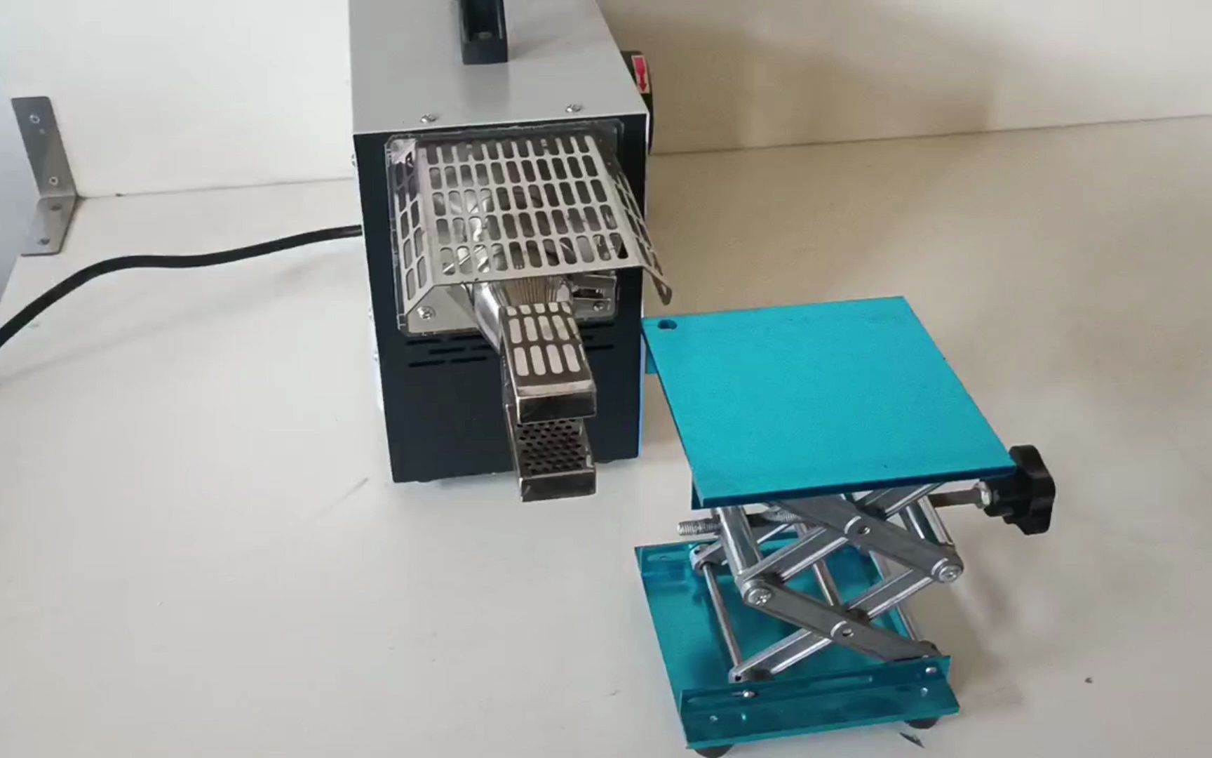 高温热缩管加热设备 热缩套管加热机 热缩管收缩机 工业热缩管加热风