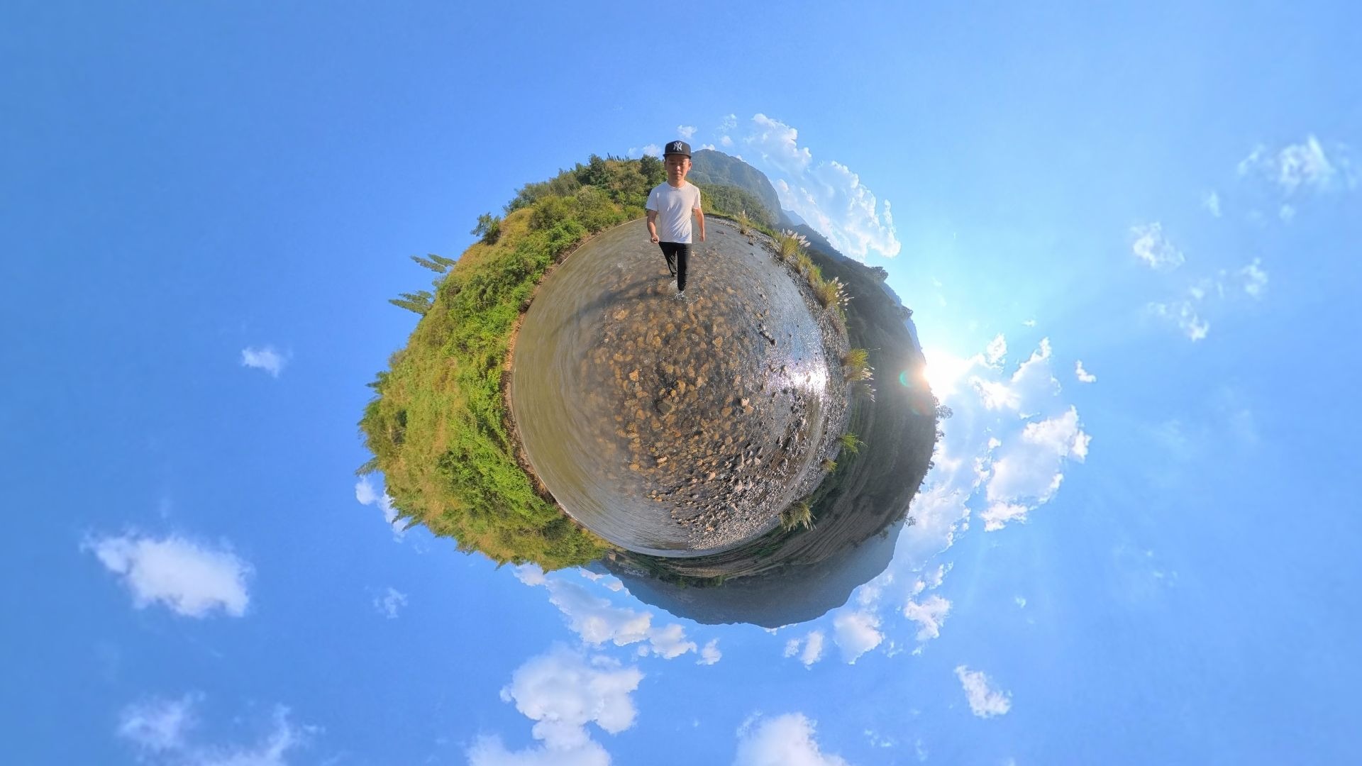 vr360°全景视频:在河边钓鱼,随手拍的自然风光秋色