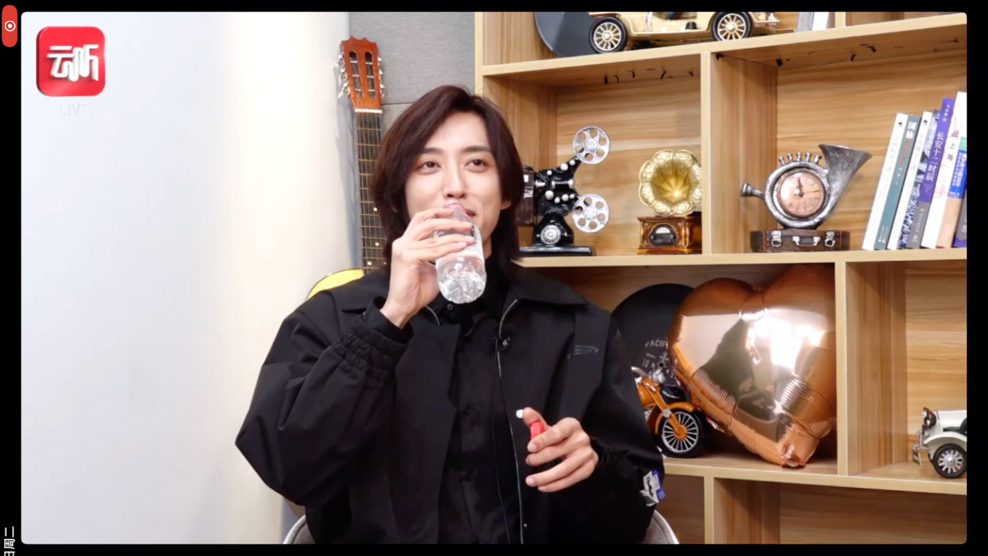 【刘畅木法沙】你们见过含着水唱歌的猫鼬吗?