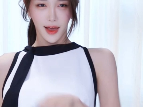 尹素婉 20220709-1