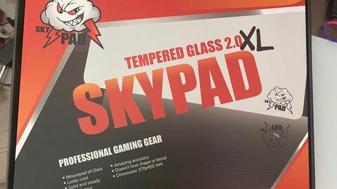 SKYPAD2.0 XL号玻璃鼠标垫开箱_哔哩哔哩_bilibili
