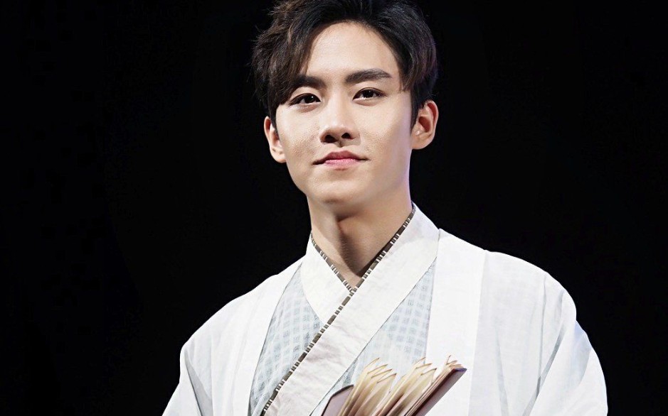 【mark陈瑞书】白衣汉服,公子无双