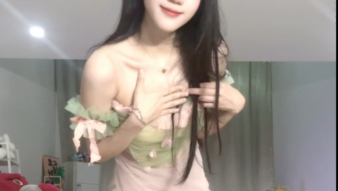 浅摇一下，快点夸我～