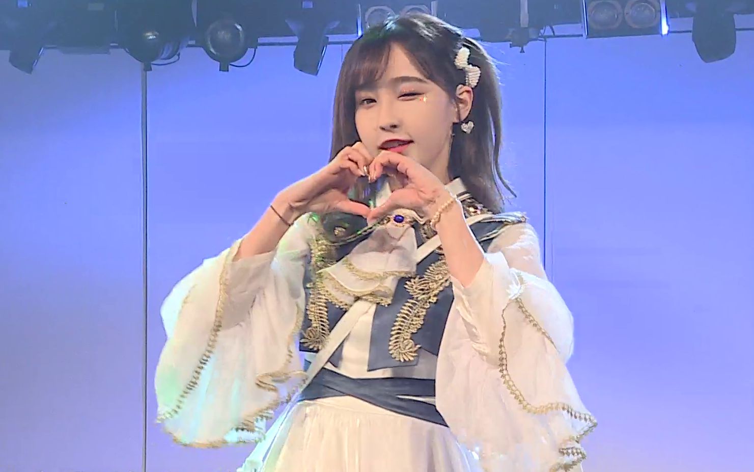 民风淳朴塞纳河一首充满乡村气息的女团舞曲