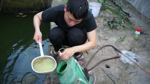 翠花今天pk大根 挑战宜宾烧烤特色美食包浆豆腐的两种做法 这次吃着美味做法又简单 翠花信心满满 两个小孩儿来当评审官 结果却很打脸 这次翠花不敢嚣张了 哔哩哔哩 Bilibili 翠花今天pk大根 挑战宜宾烧烤特色美食包浆豆腐的两种做法 这次吃着美味做法又简单 翠花信心满满 两个小孩儿来当评审官 结果却很打脸 这次翠花不敢嚣张了 哔哩哔哩 Bilibili