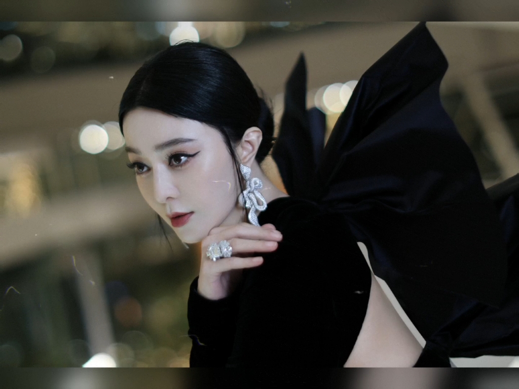 范冰冰 #stephanerolland #第34届新加坡国际电影节开幕式 #盛装诚