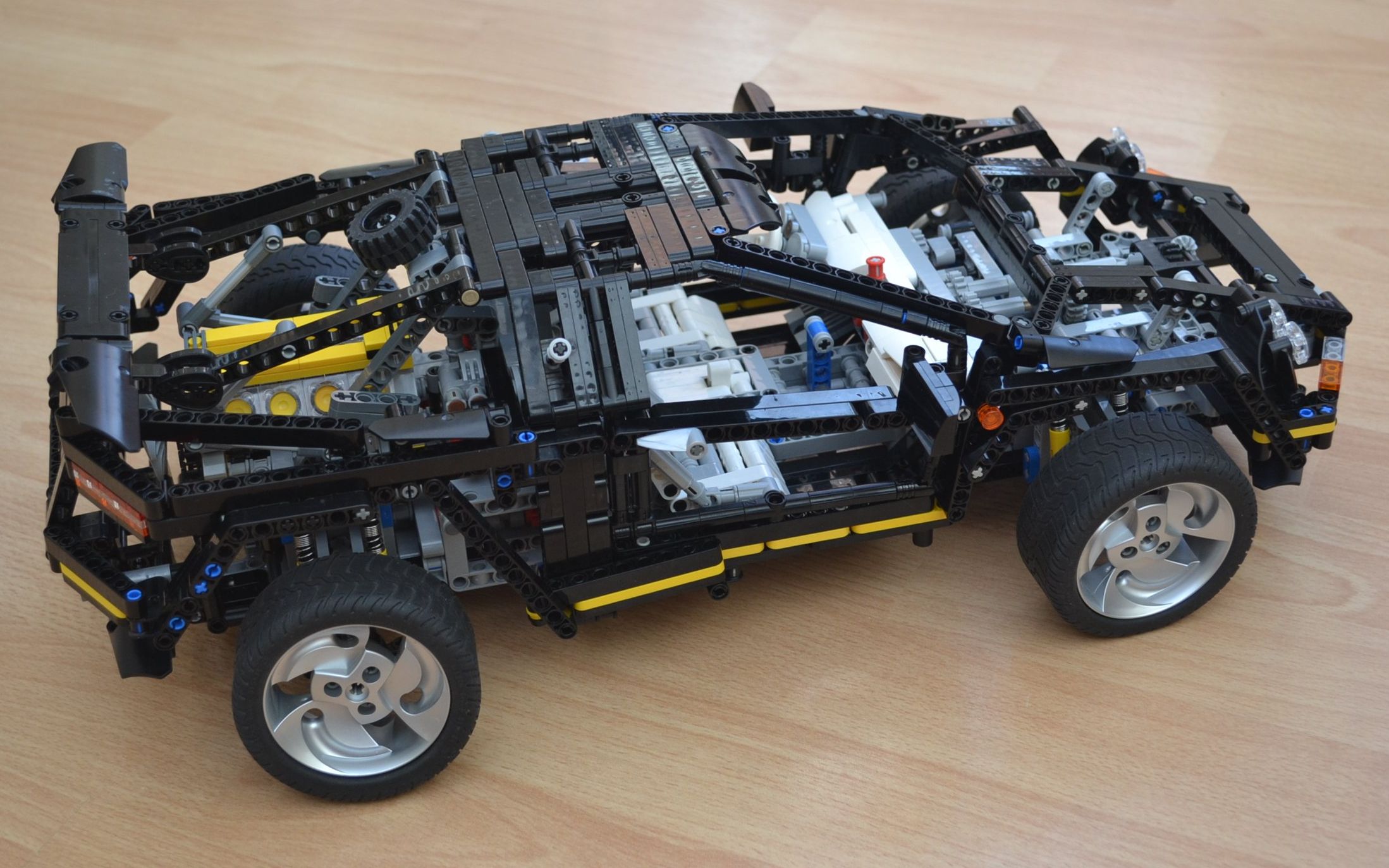 lego乐高 technic科技系列 moc supercar (8880) reloaded_哔哩哔哩