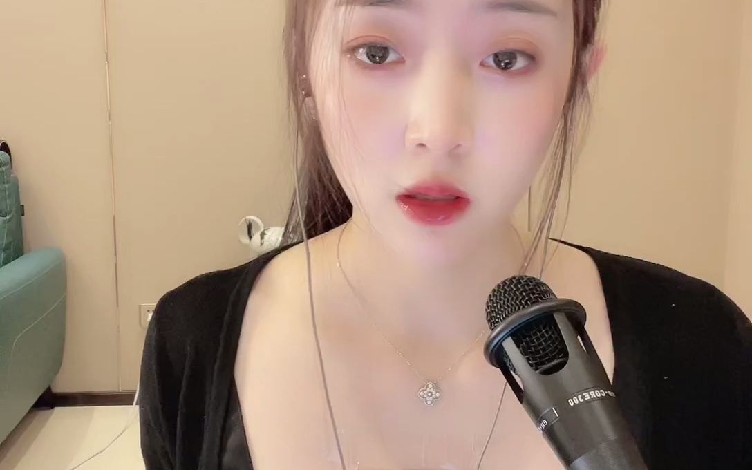 【dy】梦娜形体瑜伽 20220106 直播回放