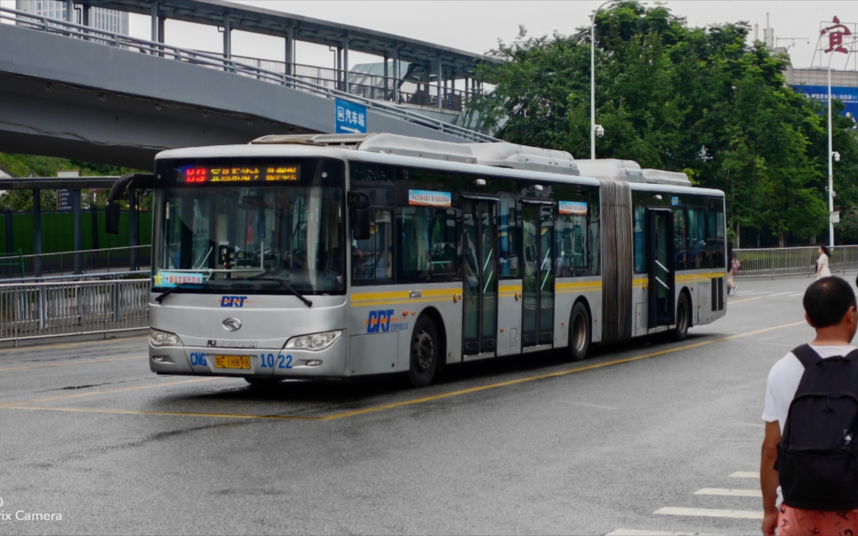 驾驶xmq6180agn5行驶于290线(先看简介)