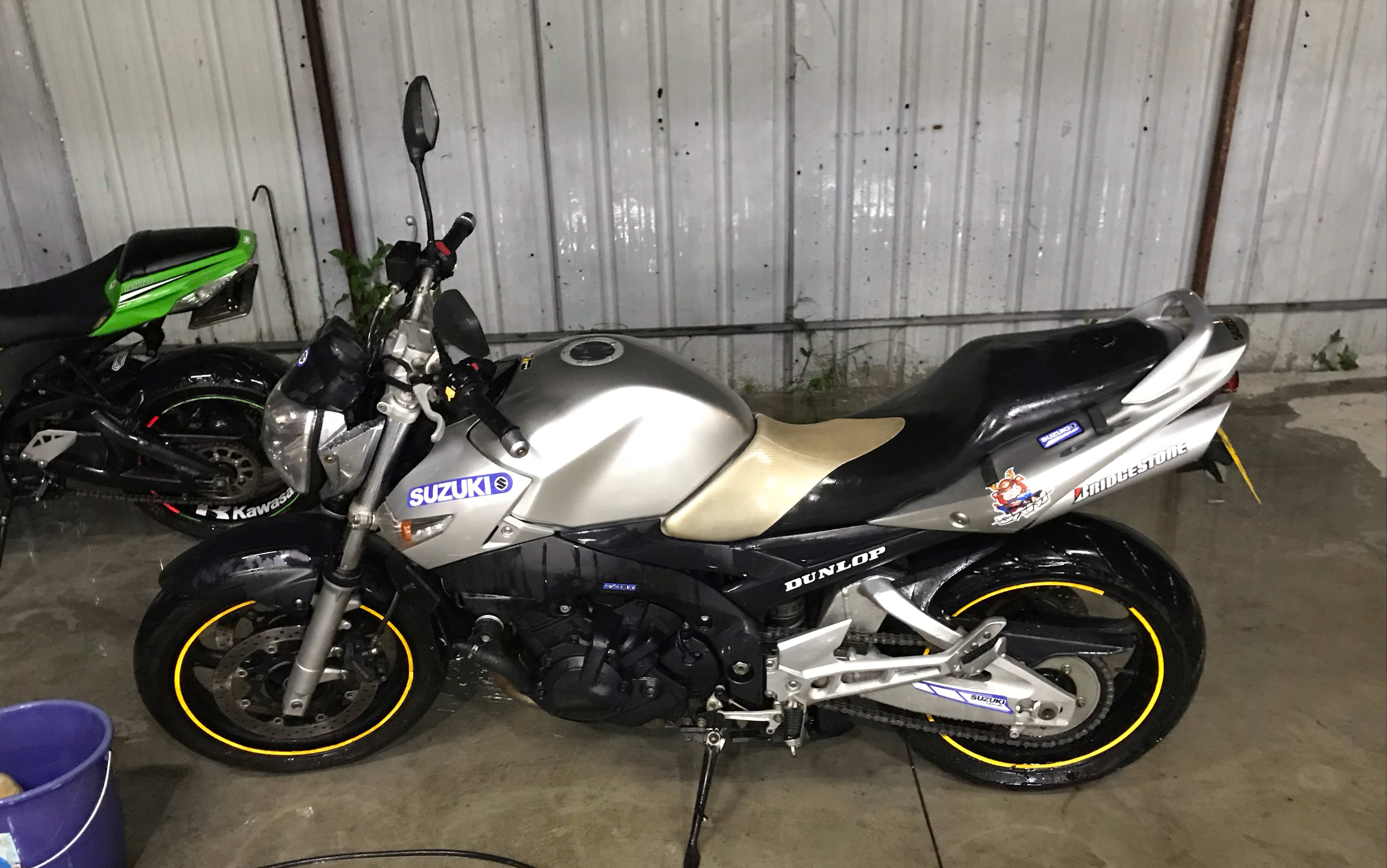 自家的小bk400_哔哩哔哩 (゜-゜)つロ 干杯~-bilibili