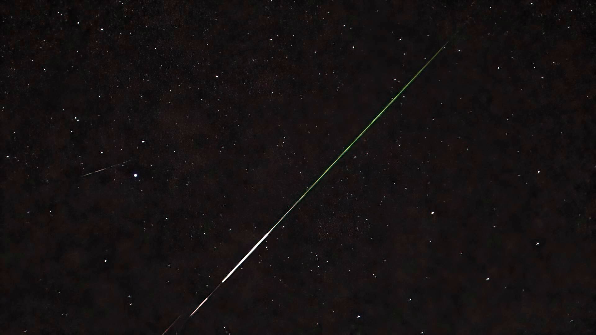 英仙座流星之旅