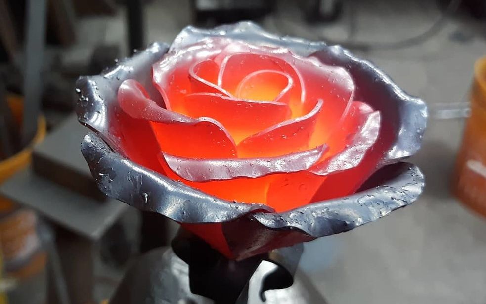 black dog ironworks 永恒铁玫瑰 情人节快乐!