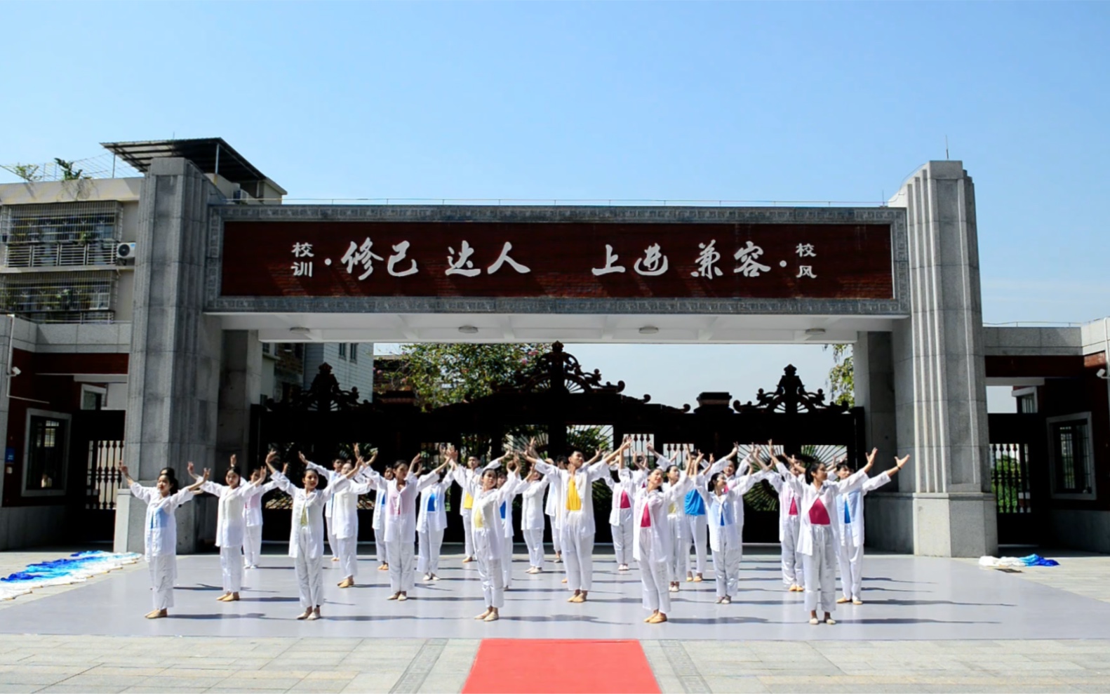 广州市花都区第一中学舞蹈社《风华正茂》哔哩哔哩bilibili