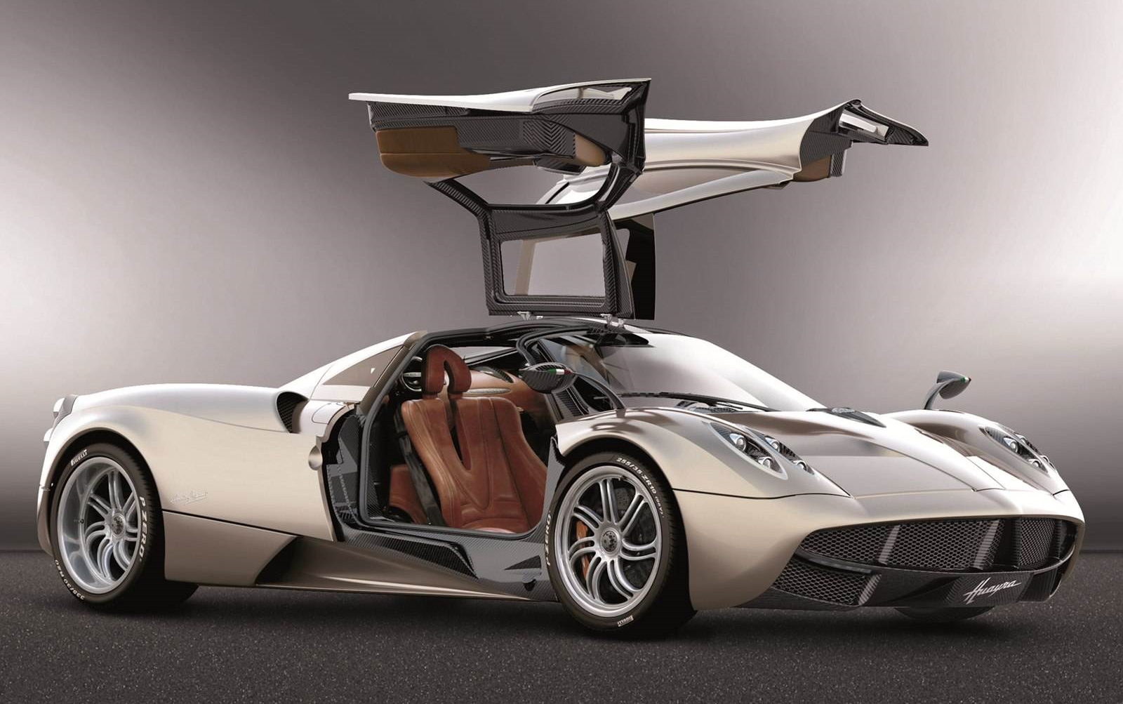 汽车帕加尼风神生产过程paganihuayra