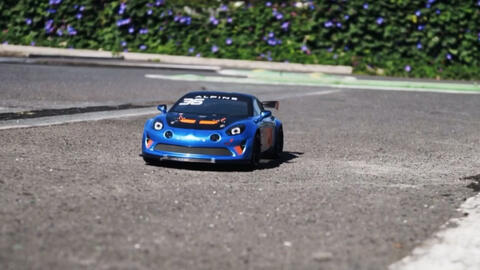 kyosho 京商rc fazer mk2 alpine gt4 广告（新手入门平跑推荐）_哔哩哔