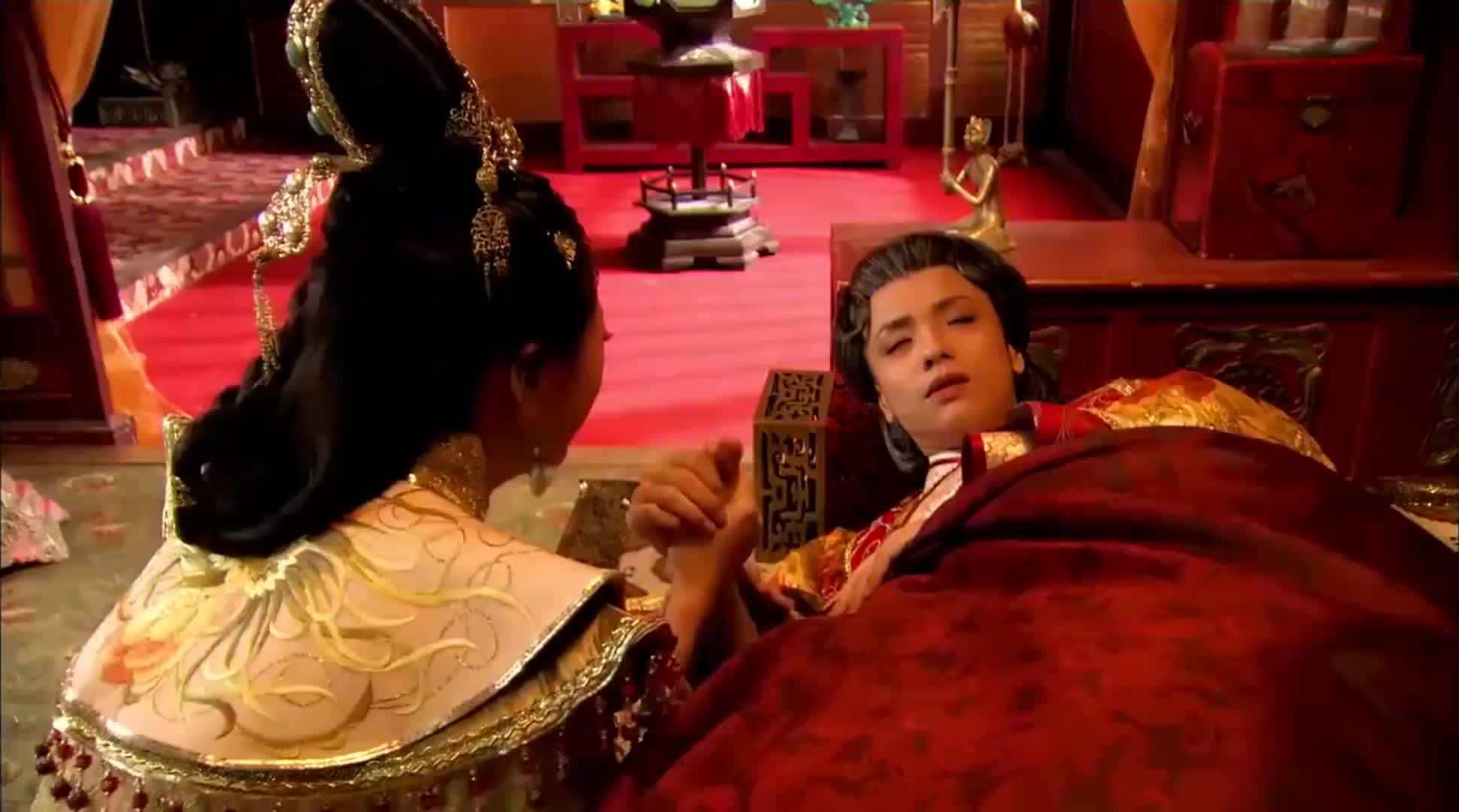 新洛神:曹丕醉酒乱下旨,听信谗言赐死甄宓,婆婆泪崩