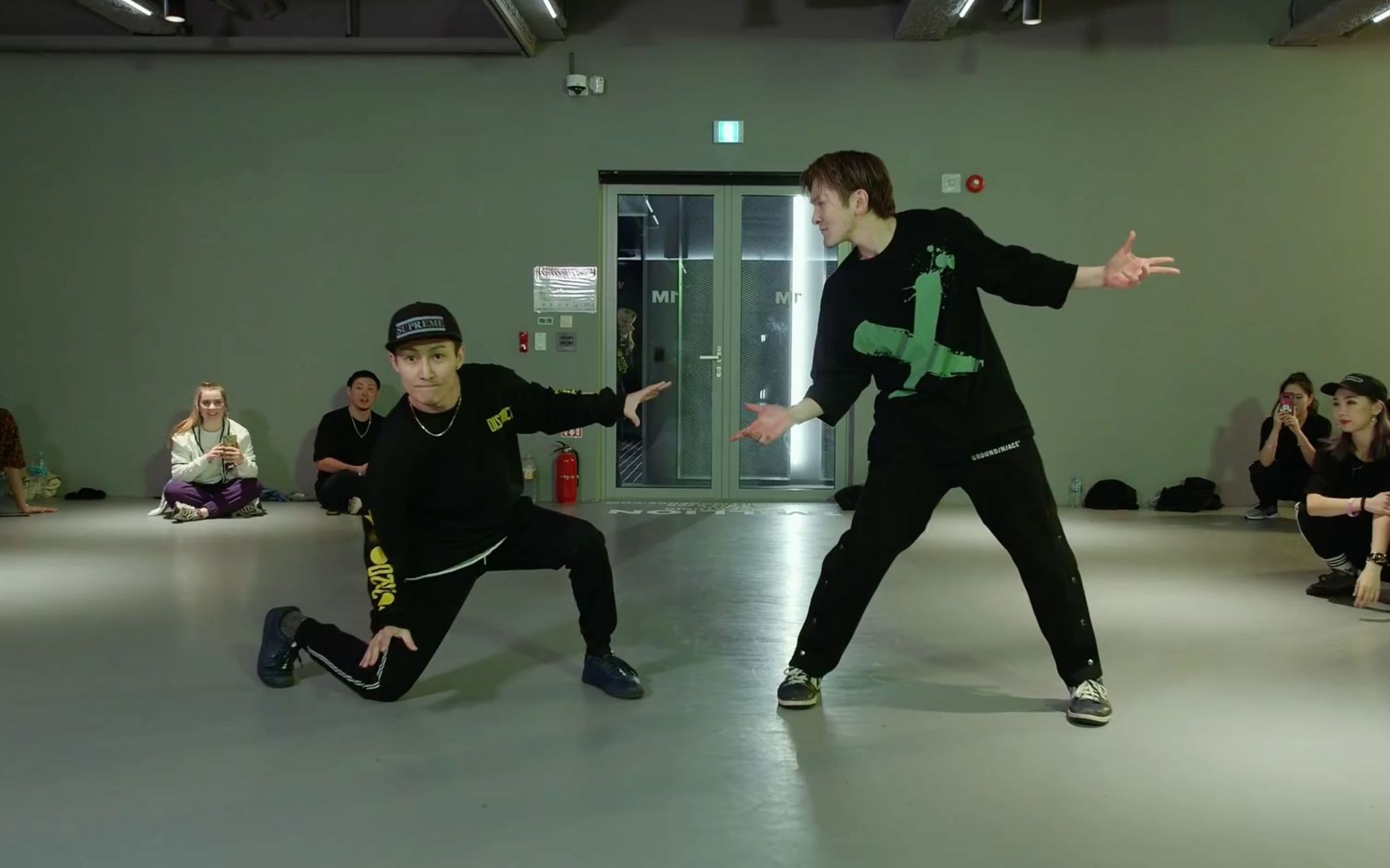 超高质感锁舞呈现《fall back to you》【hilty & bosch"hb"】