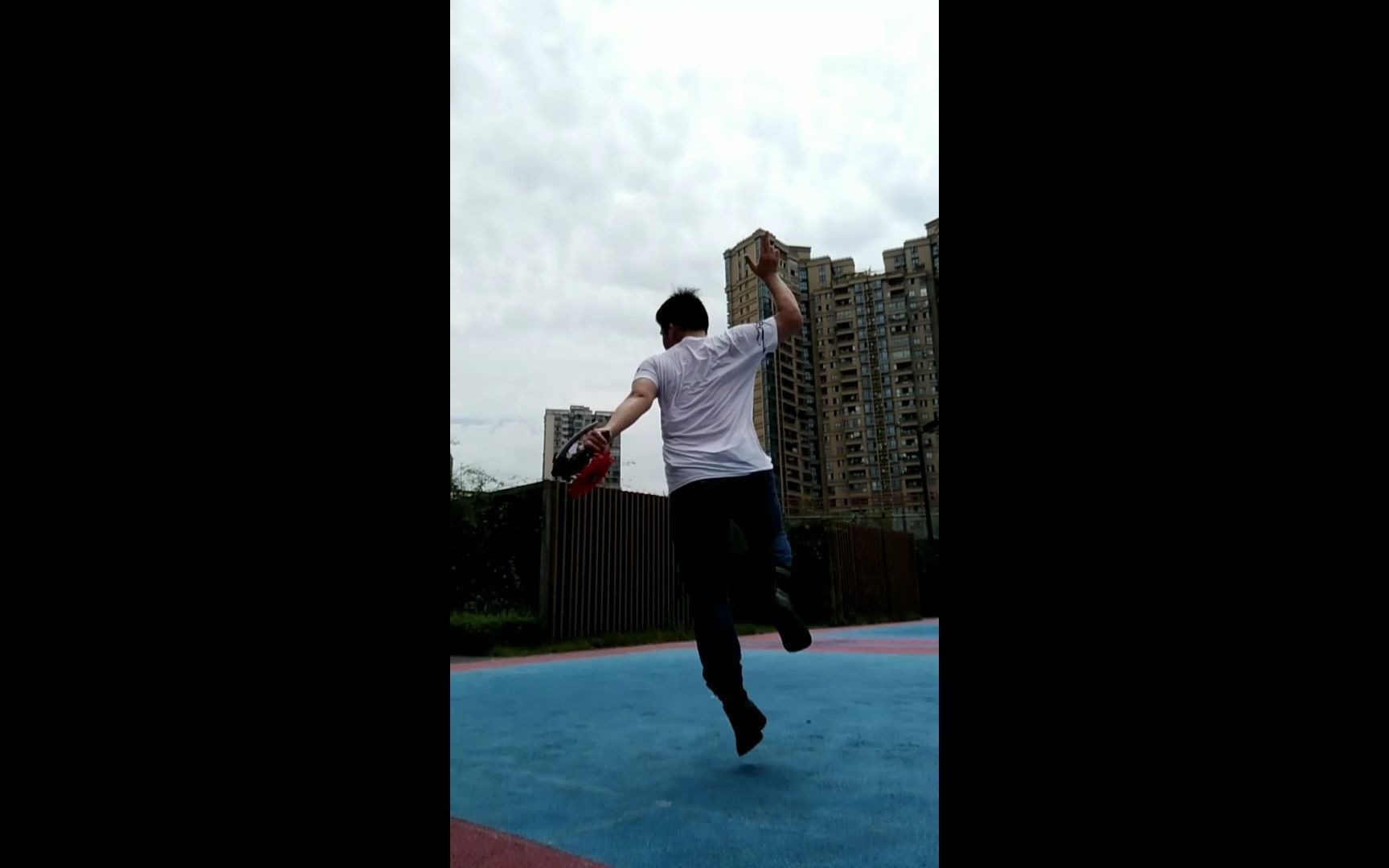 【全网首发?】超级痛快凯撒翻跳舞蹈_哔哩哔哩_bilibili