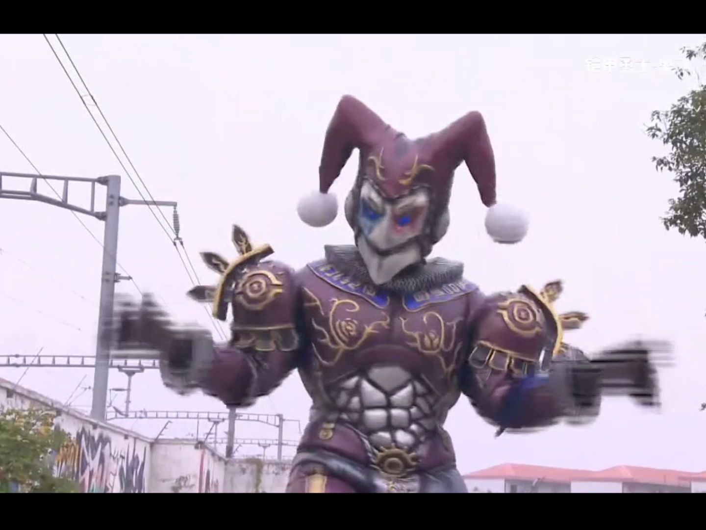 铠甲勇士拿瓦中,欧克瑟和比克生化人有什么区别?