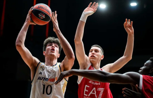 西班牙后卫hugo gonzalez在angt总决赛单场25分10篮板