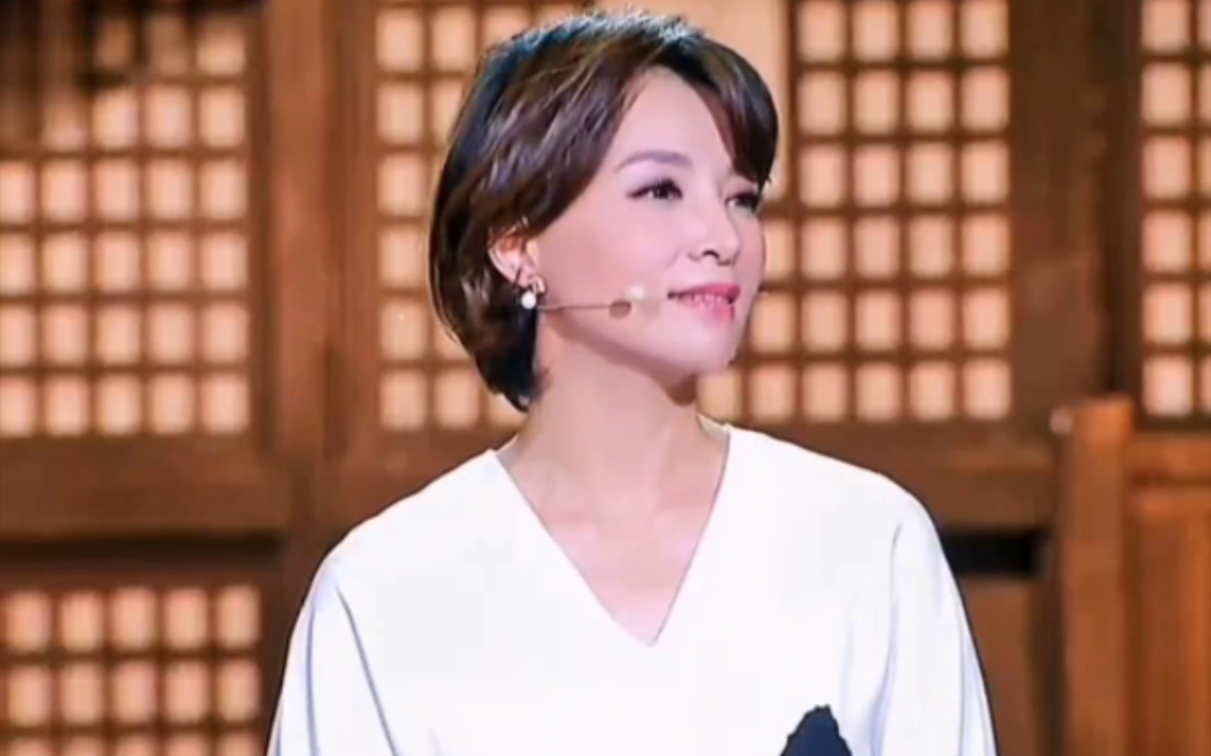 名人明星 董卿 《平凡的世界》解读