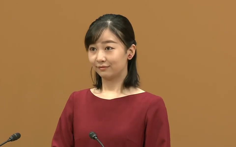 日本佳子公主在全國高中生手語表演甲子園致辭(鳥取縣倉吉市)