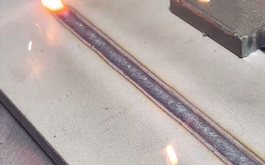 3000w手持焊接 不锈钢8mm拼接焊 汉马激光焊接机