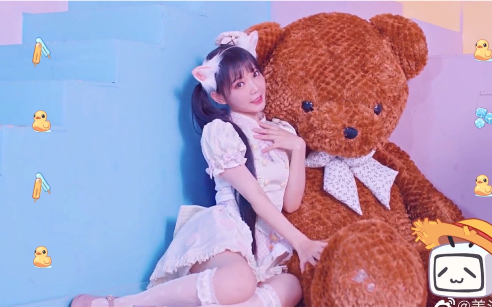 活动作品咬人猫dududu二创