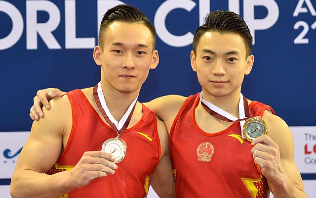 2018年体操世界杯卡塔尔多哈站双杠决赛 邹敬园与肖若腾包揽冠亚军